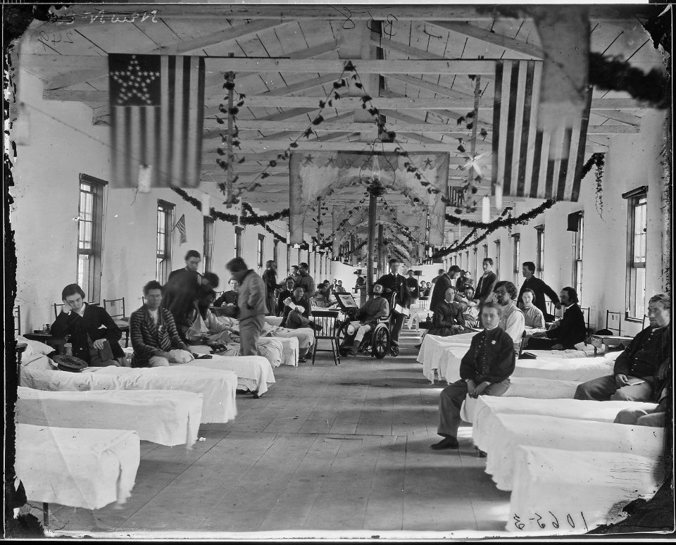 Wounded soldiers in hospital - NARA - 524777
