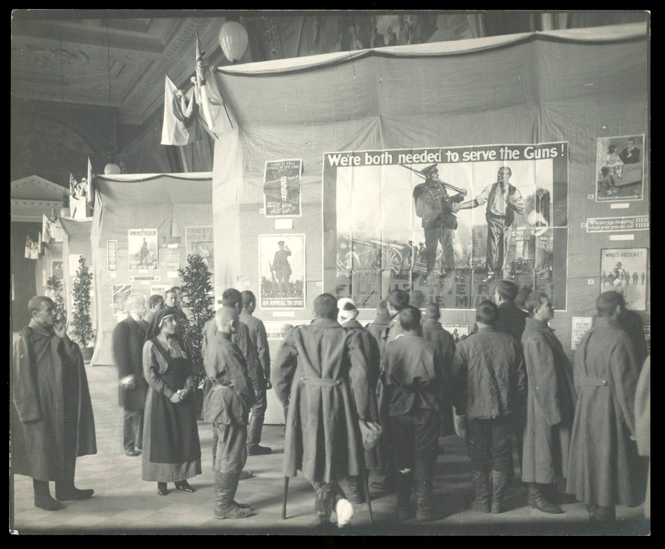 Wounded soldiers viewing an exhibition of English World War I posters, possibly in Russia LCCN2016652131