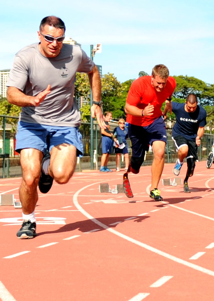 Wounded Warrior Pacific Trials 121115-N-KT462-189