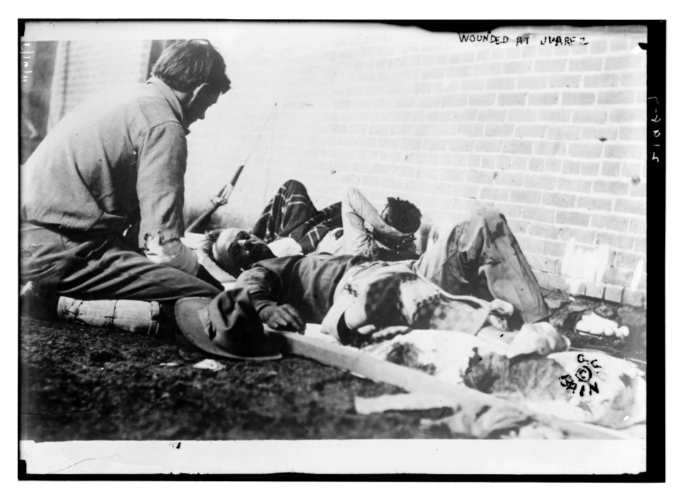 Wounded at Juarez LCCN2014689194
