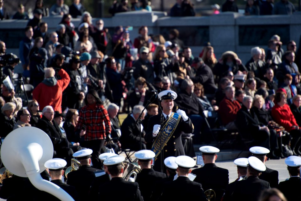 Wreath laying commemorating the 75th anniversary of the attack on Pearl Harbor. (31678178371)