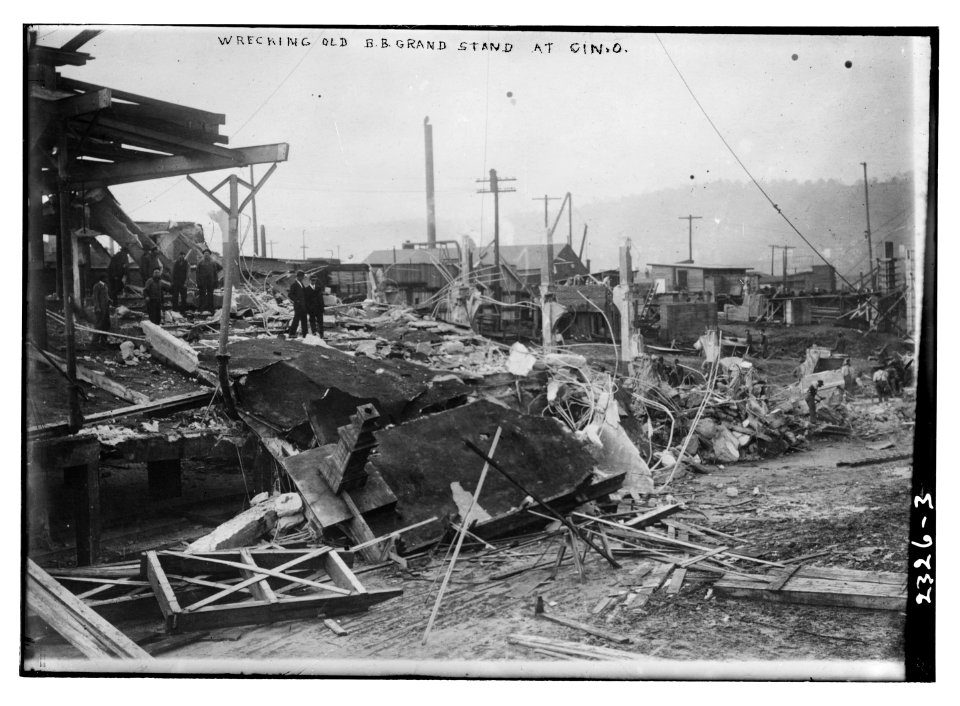 Wrecking Palace of the Fans ballpark, Cincinnati (baseball) LCCN2014689895