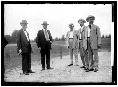 Wright brothers flight LCCN2016863796