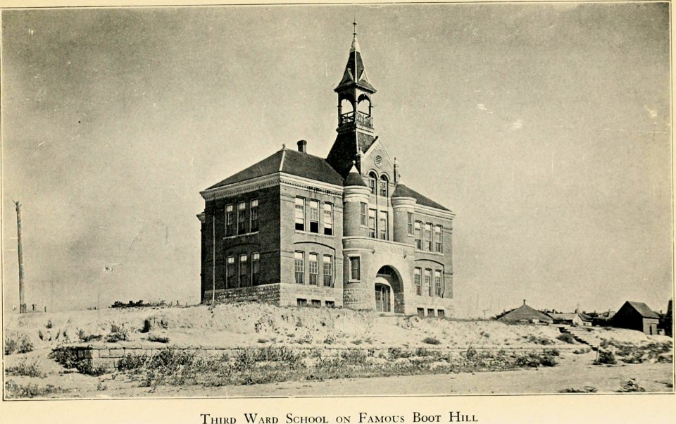 WRIGHT(1913) Third Ward School, Dodge City KS (14782851522)