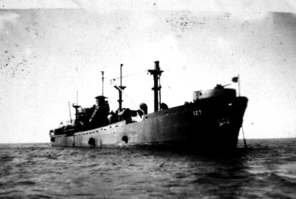 WWII USS Racoon IX127