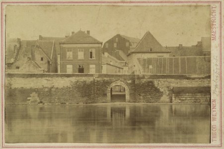 Wyck-Maastricht, Stenenwal & Waterpoort (Th Weijnen)