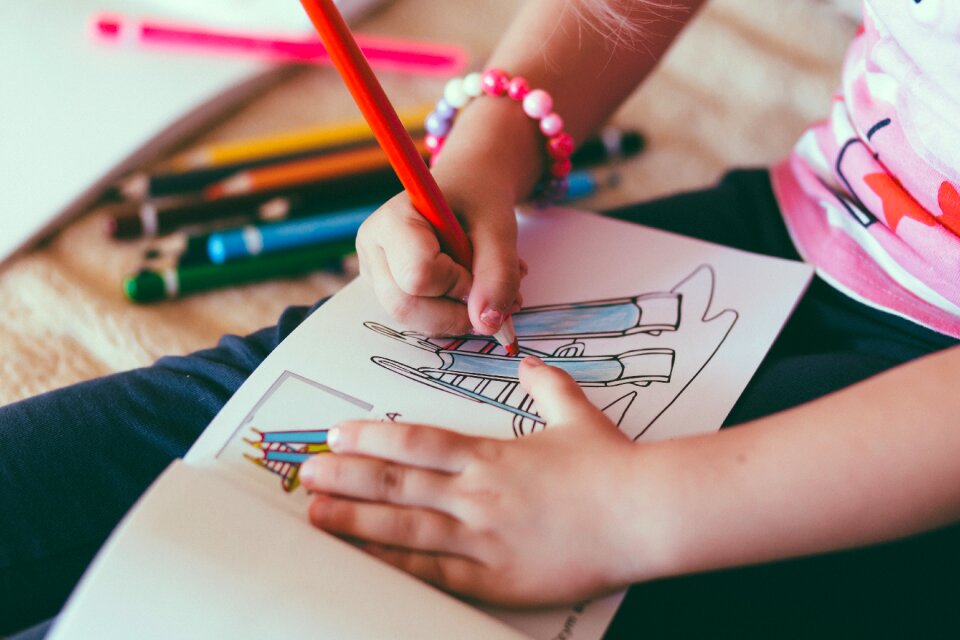 Colored pencil color drawing book