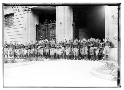 Yale Squad, 1913 LCCN2014694475