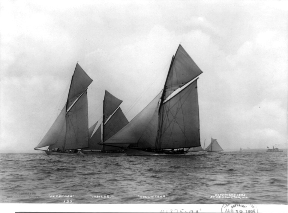 Yachts Defender, Jubilee and Volunteer with bows to left LCCN96513711