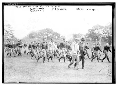 Yale Squad coming on field, Bomeisler, Spalding, Mack, Dr. Bull LCCN2014694367