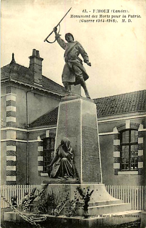 Ychoux - Monument aux morts 1