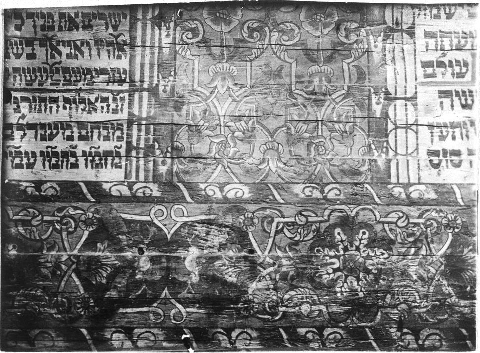 Yaryshiv, wooden synagogue -12