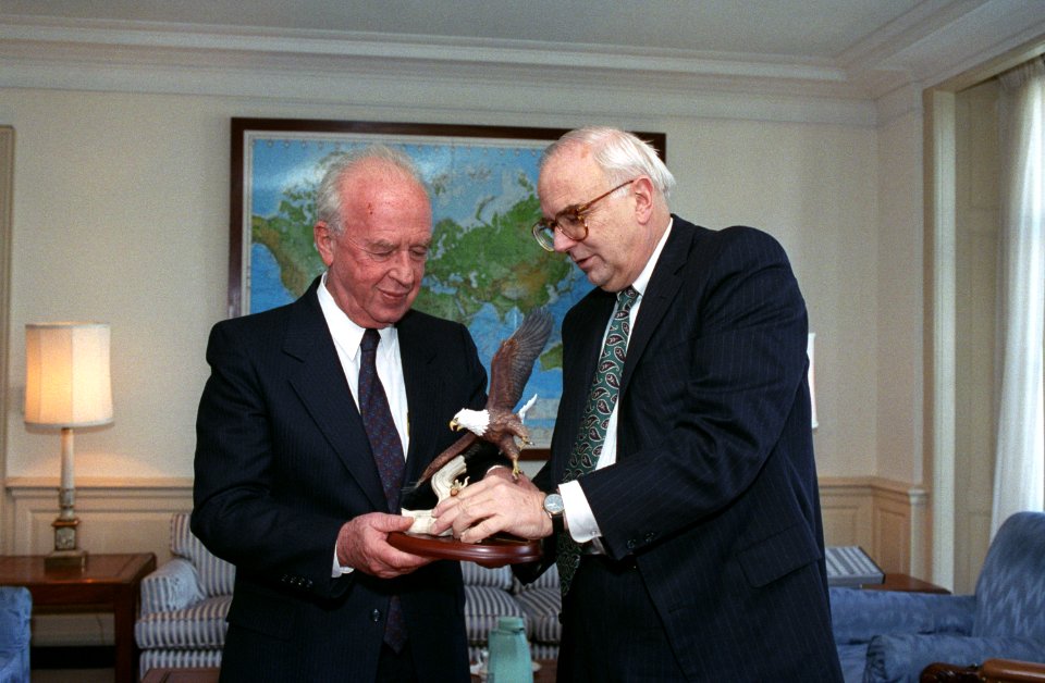 Yitzhak Rabin and Les Aspin