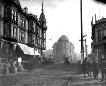 Yesler Way and 1st Ave looking east toward the Occidental Hotel and the Yesler-Leary Building, Seattle, 1888 (WARNER 618)