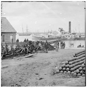 Yorktown, Va. Embarkation for White House Landing, Va. LOC cwpb.01591