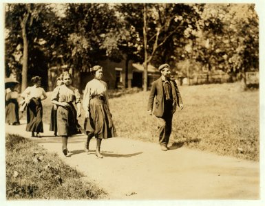 Young girls working in American Woolen Mills, Winooski, Vt. Most are illiterate. Work slack, force small. 27 children apparently under 15 years were counted at one gate. (See also N.C.L.C. LOC nclc.01851