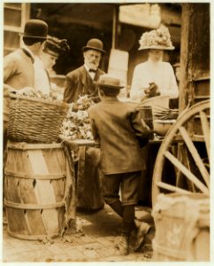 Young venders at King Street Market) LOC cph.3a21175