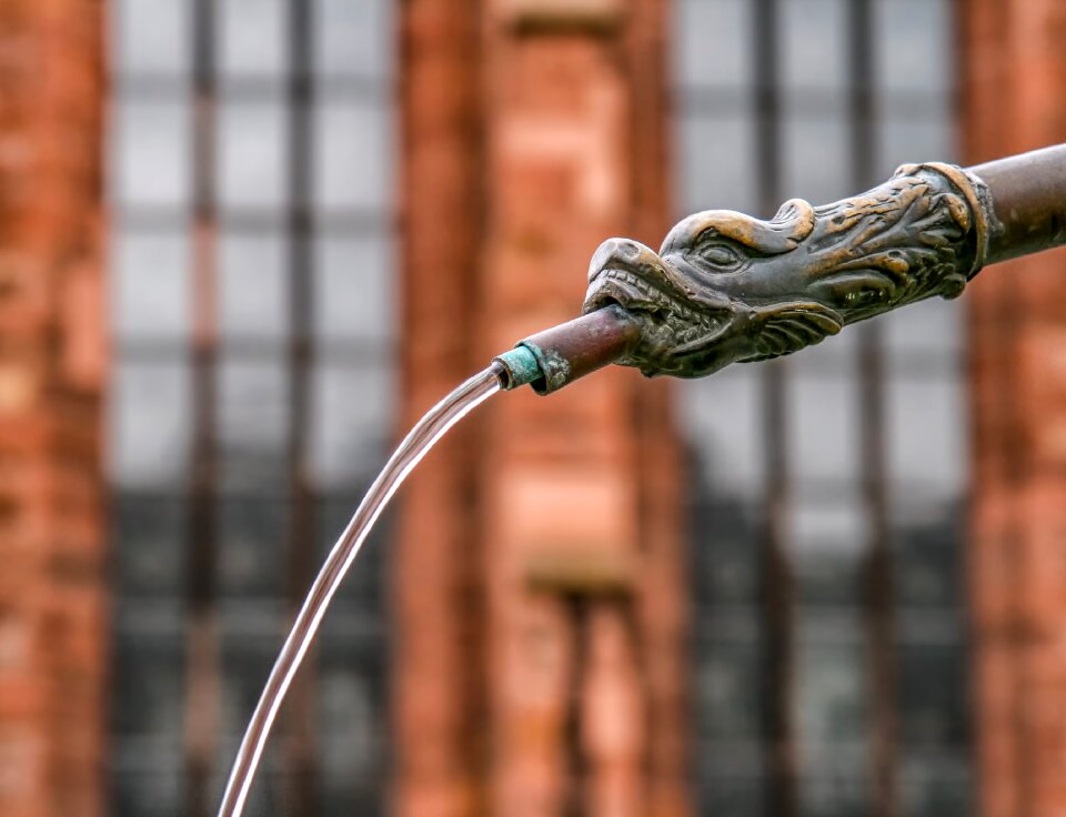 Water pipe water drink