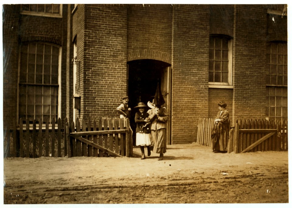 Young workers leaving mill of Sagamore Manufacturing Company, Fall River, August 26, 1911. Noon. Richard K. Conant. Witness. LOC cph.3b33355
