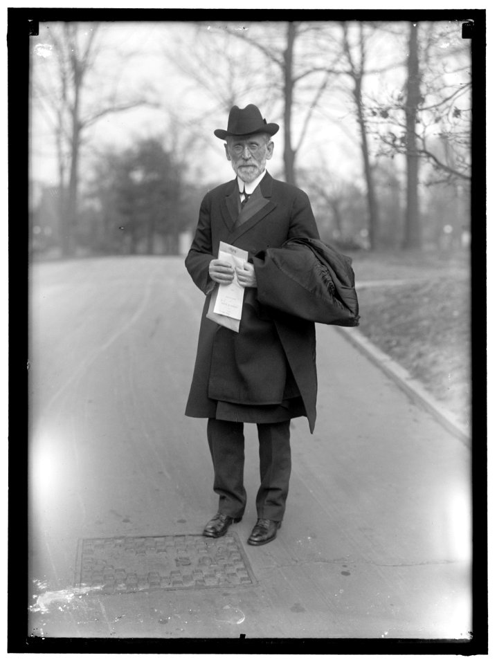 YOUNG, REV. SAMUEL HALL. CLERGYMAN LCCN2016866006