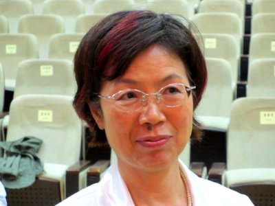 Yu Mei-nu from VOA (3)