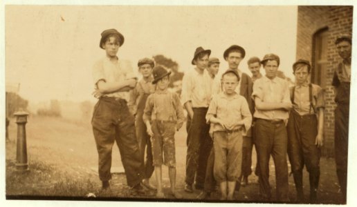 Youngest workers that I saw in Starkville, (Miss.) Cotton Mills. LOC nclc.02041