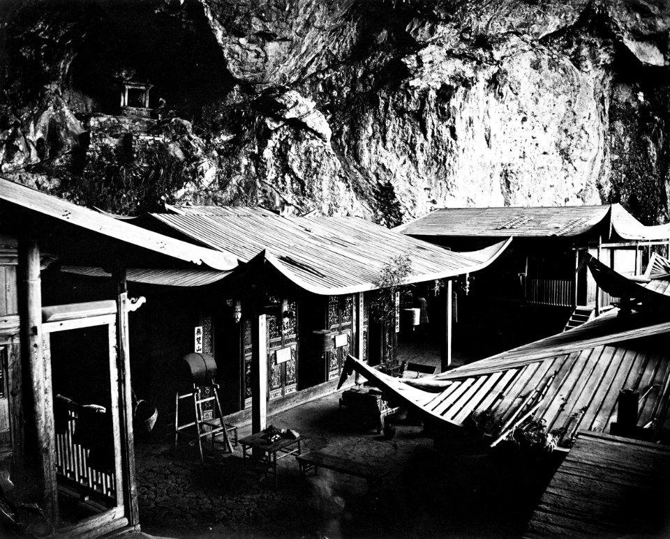 Yuen-Foo Monastery