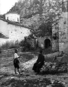 Zalongo Monastery yard Boissonnas 1913