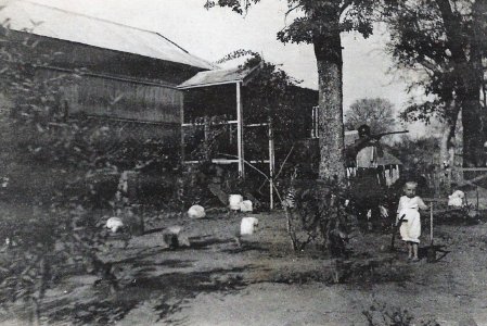 Zambèze-Maison missionnaire à Livingstone (cropped)
