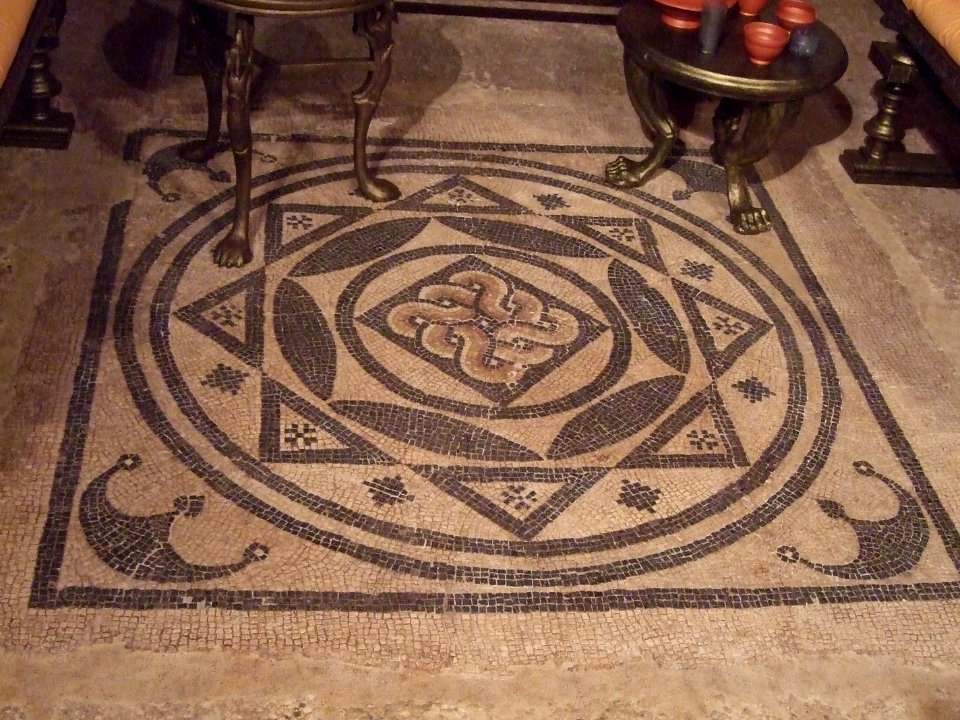 Zaragoza - Museo - Triclinio de la calle Añón - Mosaico