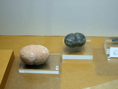 Zaragoza - Museo - Martillos de piedra - Edad Hierro