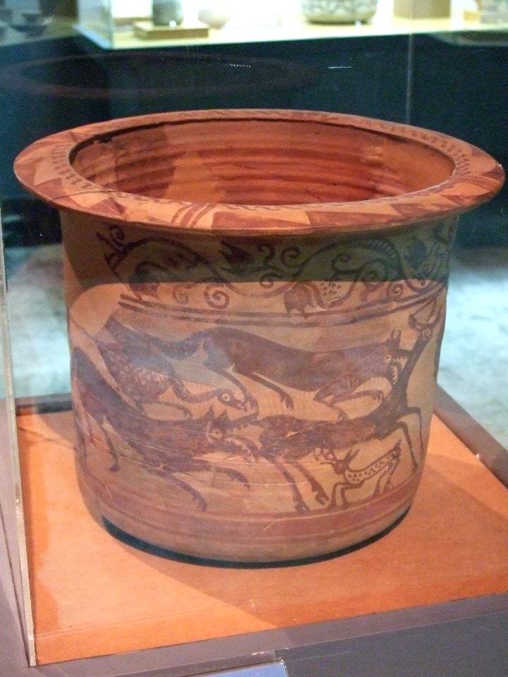 Zaragoza - Museo - Kalathos ibérico 01