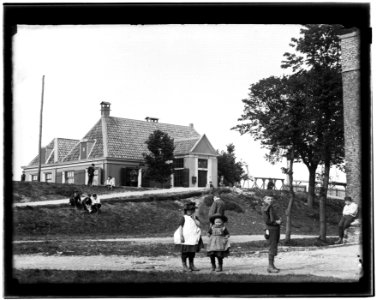 Zeeburgerdijk 34, huis Zeeburg, 1893 (max res) photo