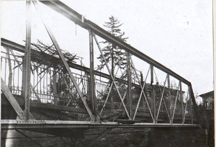 Zerschossene Brücke im Wippachtal.13.9.17. (BildID 15604611)