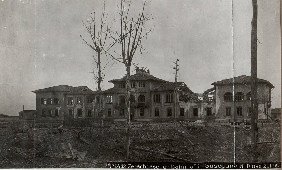Zerchossener Bahnhof in Susegana di Piave 21.1.18. (BildID 15614257)