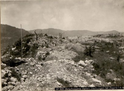 Zerschossene italien.Stellungen bei Zagora 1.6.18. (BildID 15618993) photo