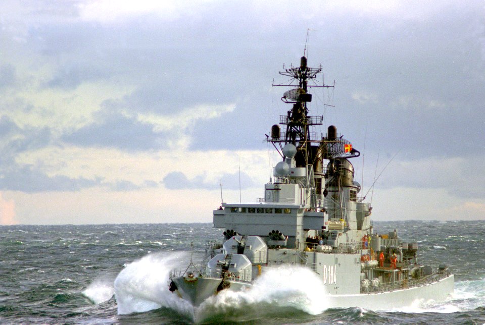Zerstoerer D184 FGS Hessen 1986 exercise