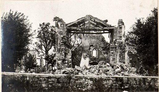Zerschossene Kirche in Temnica.27.8.17. (BildID 15599212)