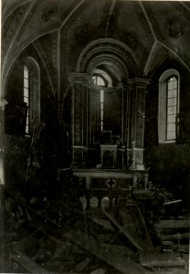 Zerschossene Kirche in Tolmein. (BildID 15470188)