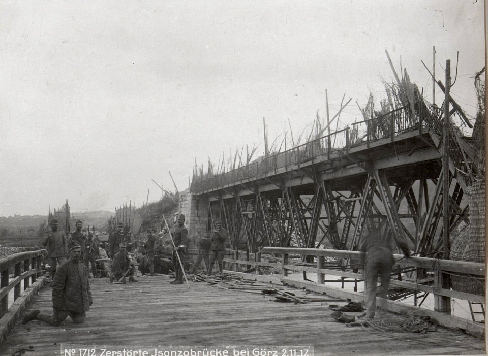 Zerstörte Jsonzobrücke bei Görz 2.11.17. (BildID 15608411)