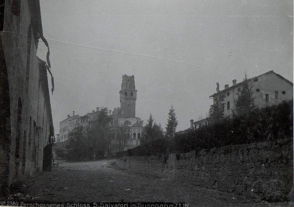 Zerschossenes Schloss S.Salvatori in Susegana 7.1.18. (BildID 15613956)