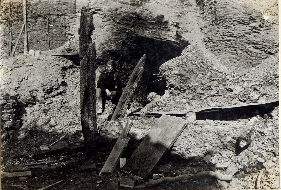 Zerstörte Kaverne 24.8.1917. (BildID 15598288)