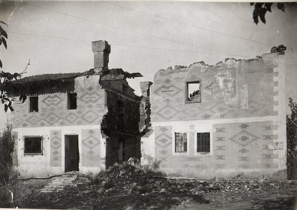 Zerst.Haus a.d.Isonzofront 14.9.17. (BildID 15605375)