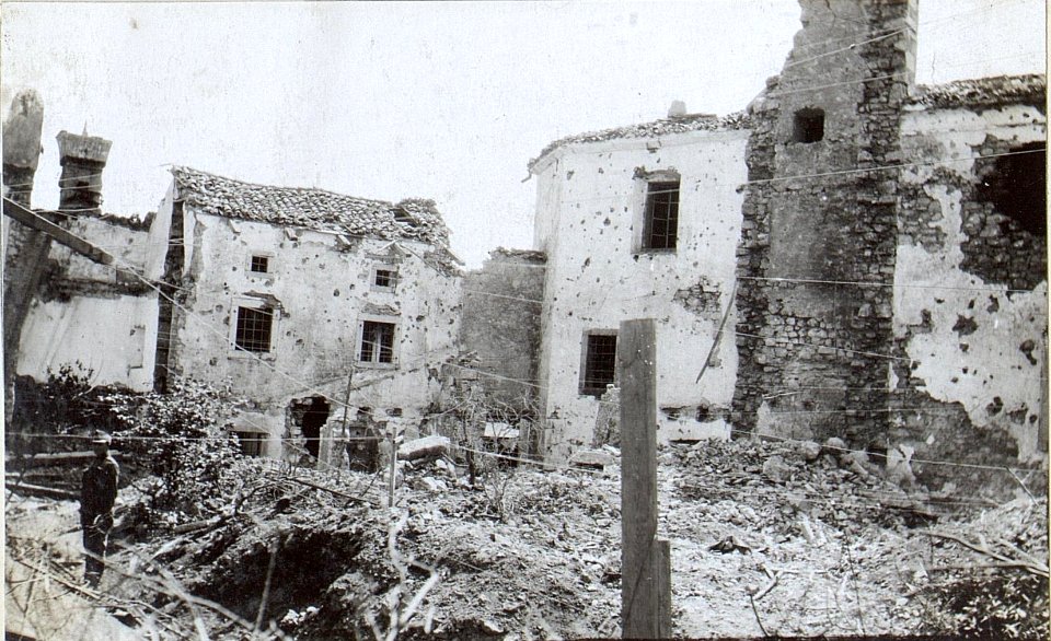 Zerstörte Kirche.Juni 1917 (BildID 15596279)