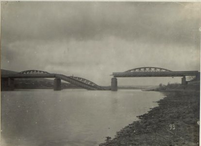 Zerstörte Dniesterbrücke bei Mogilow (BildID 15665573)