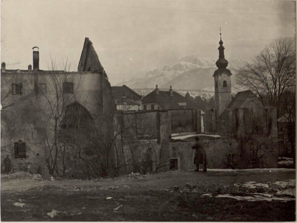 Zerstörte Häuser in Tarvis. (BildID 15466650)
