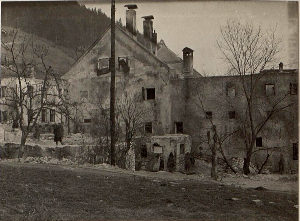 Zerstörte Häuser in Tarvis. (BildID 15466643)