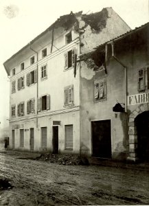Zerstörungen in Gorizia (Görz), der Eingang zur (Bolko) Kaserne an der Via Trieste (BildID 15464769)