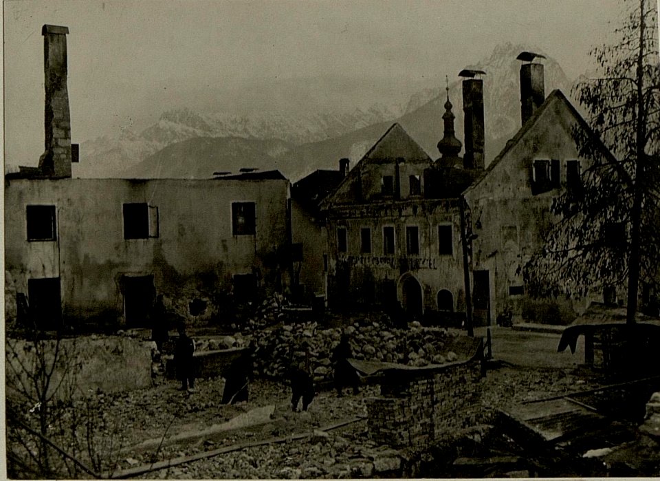 Zerstörtes Häuser in Tarvis. (BildID 15466636)