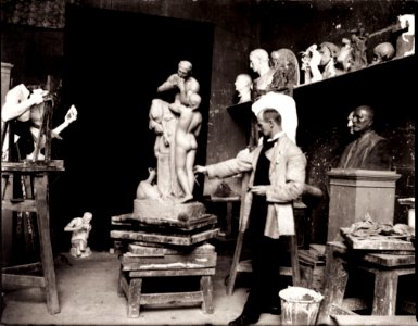 Zille, Heinrich - Künstlerkollegen und Ateliers, Walter Schmarje in seinem Atelier (Zeno Fotografie)
